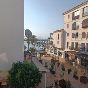 2 Bedroom apartment with marina view.